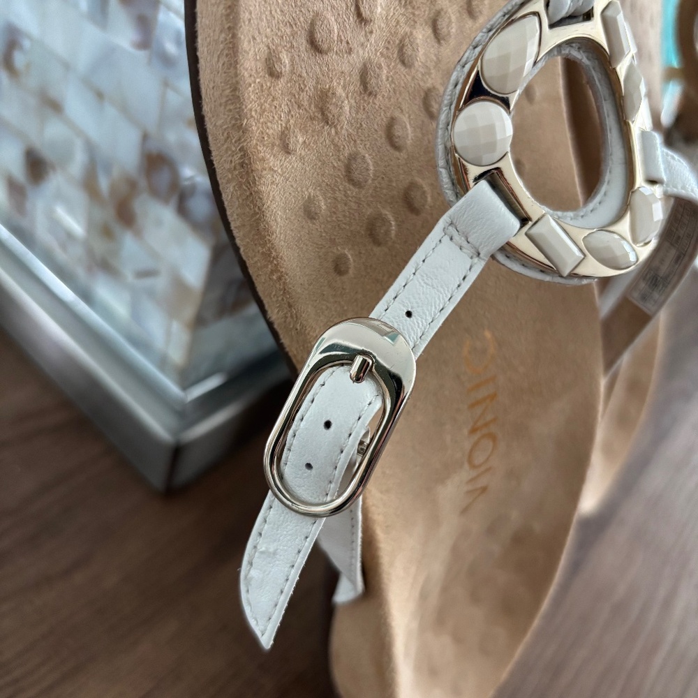 Vionic Rest Ricci Sandal White Sz 8 - Picture 4 of 9